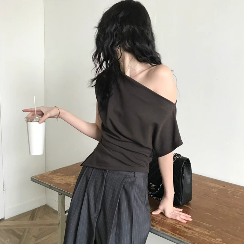 Elegant One-Shoulder Design Se - Korean Lifestyle & Kids Boutique recensie en prijs